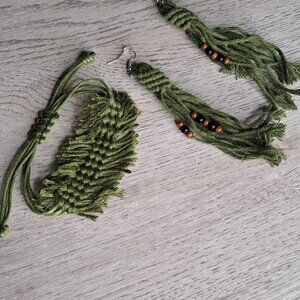 Green Macrame Fringe Jewelry Set